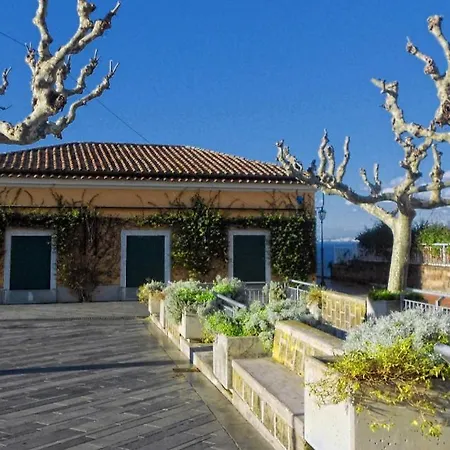 Grimaldi Guest Apartamento Península Sorrentina