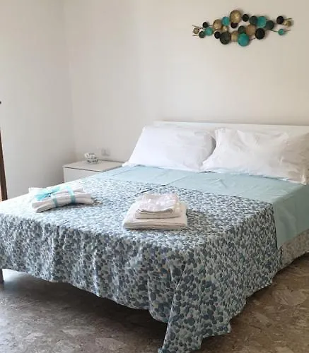 Grimaldi Guest 아파트 *